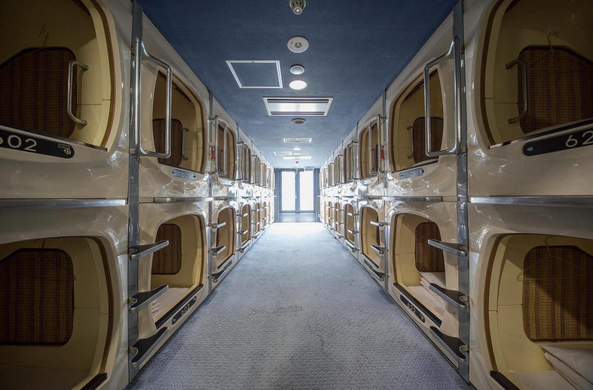 Capsule Inn Sapporo Hostel Luaran gambar